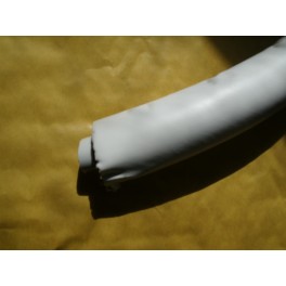 (B4) meerlagenbuis 20 mm x 2 mm voorzien van witte isolatie 9 mm tegen bevriezing en warmtebehoud Nu per mtr te koop!! (B4) meerlagenbuis 20 mm x 2 mm voorzien van witte isolatie 9 mm tegen bevriezing en warmtebehoud Nu per mtr te koop!!