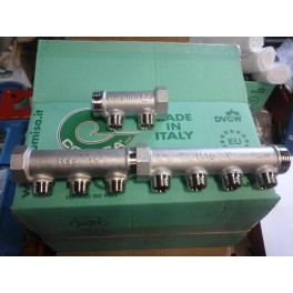 (A)Duims Sanitair/Radiatorverdeler voor 2 " 1/2 duims" aansluitingen koppelbaar tot grotere verdeler art 88.20.012 (A)Duims Sanitair/Radiatorverdeler voor 2 " 1/2 duims" aansluitingen koppelbaar tot grotere verdeler art 88.20.012