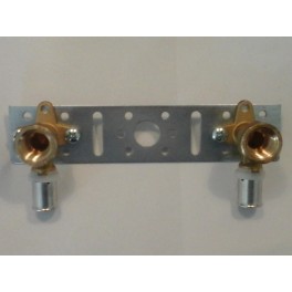 (D1)Comisa muurplaatbeugel"1/2" voor bad/douche(therm.)mengkraan 2x 20mm persaansluiting warm/koud 10 st levertijd zie info (D1)Comisa muurplaatbeugel"1/2" voor bad/douche(therm.)mengkraan 2x 20mm persaansluiting warm/koud 10 st levertijd zie info