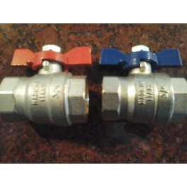 Kogelstopkraan 3/4 binnen /binnendraad met rode vlinderknop voor warmwater of toevoer c.v. art 41.31.395 Kogelstopkraan 3/4 binnen /binnendraad met rode vlinderknop voor warmwater of toevoer c.v. art 41.31.395