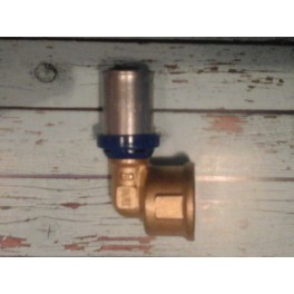 (G1) Handyman Extra Profit perskoppeling knie met binnendraad 16 mm x 1/2 Th-systeem (G1) Handyman Extra Profit perskoppeling knie met binnendraad 16 mm x 1/2 Th-systeem
