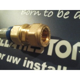 (A8) Handyman Extra Profit Overgangskoppeling 12 mm koper x 20 mm kunststof meerlagenbuis (A8) Handyman Extra Profit Overgangskoppeling 12 mm koper x 20 mm kunststof meerlagenbuis