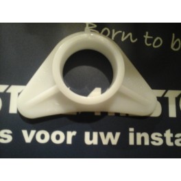 Aanrechtversterking onder o.a. r.v.s. spoelbak of keukenblad t.b.v. keukenkraan Aanrechtversterking onder o.a. r.v.s. spoelbak of keukenblad t.b.v. keukenkraan