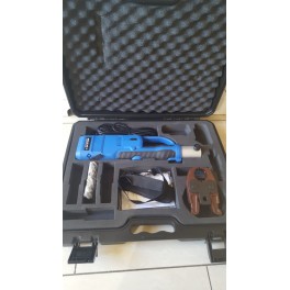 (A1) Nieuw!! Zware 230 volt perstang perskracht 32KN wordt geleverd met moederbek en inzetstukken (A1) Nieuw!! Zware 230 volt perstang perskracht 32KN wordt geleverd met moederbek en inzetstukken