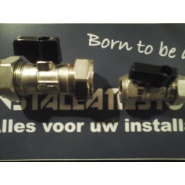Koopje!! kogelkraanafsluiter voor leiding koper/c.v. buis 2x15 mm knel art 523555 Koopje!! kogelkraanafsluiter voor leiding koper/c.v. buis 2x15 mm knel art 523555